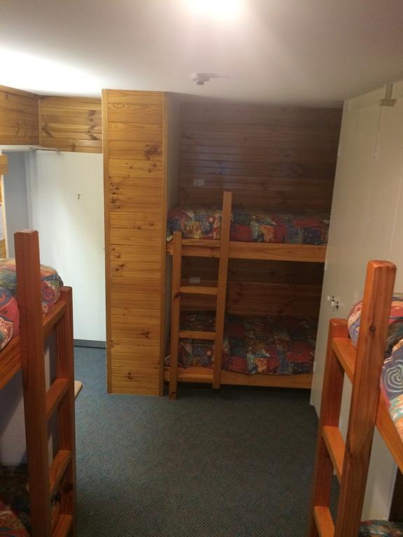 Terama Ski Lodge マウント・ブラー エクステリア 写真