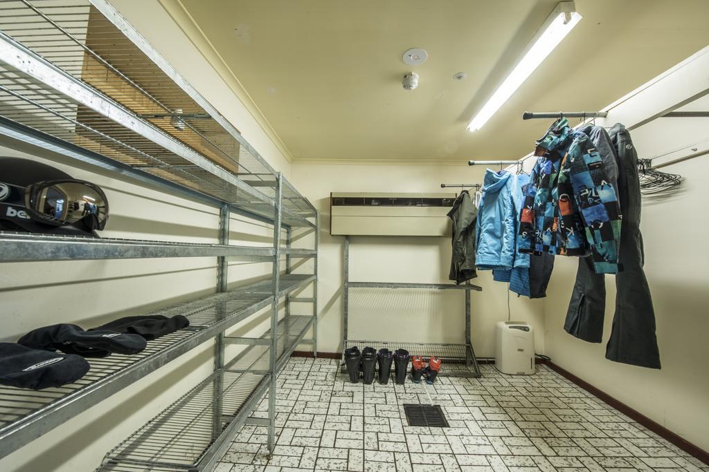 Terama Ski Lodge マウント・ブラー エクステリア 写真
