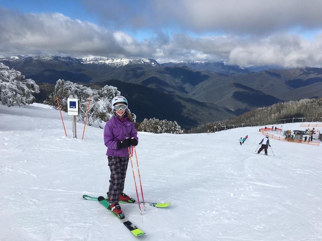 Terama Ski Lodge マウント・ブラー エクステリア 写真